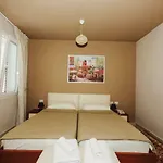 Hotel Ada