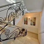 Hotel Ada 3*